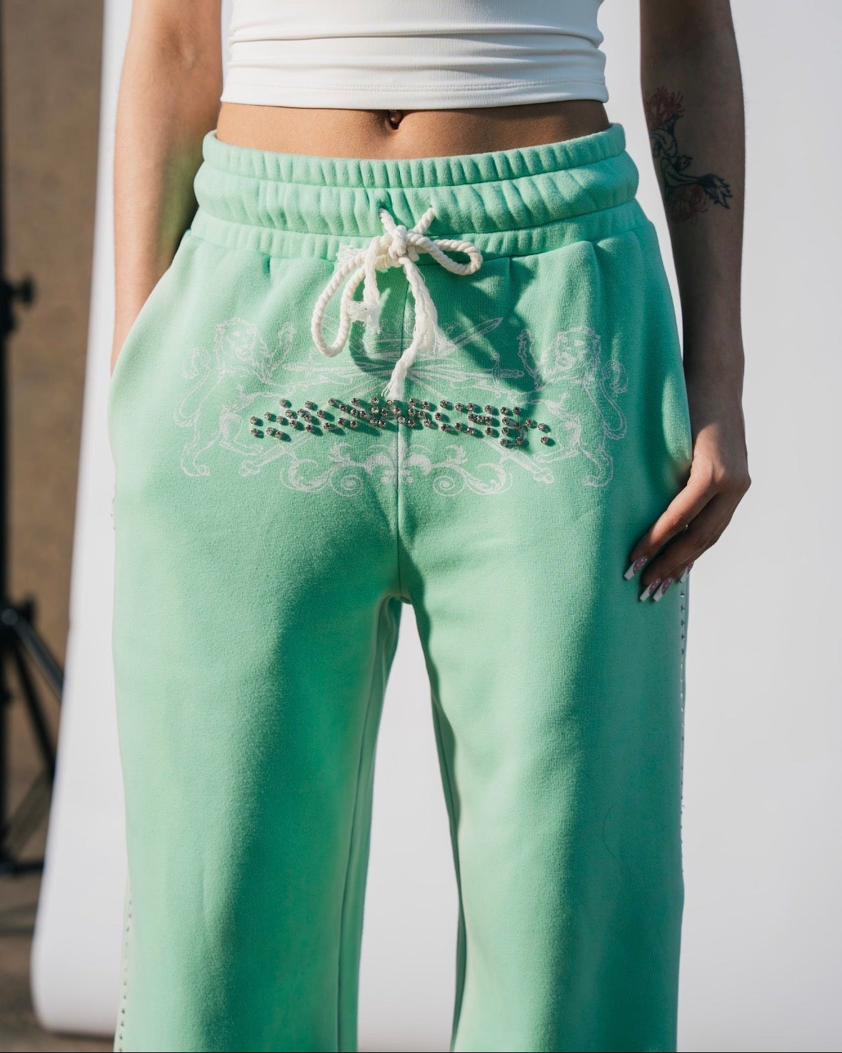 Crowned Emerald Sweatpants